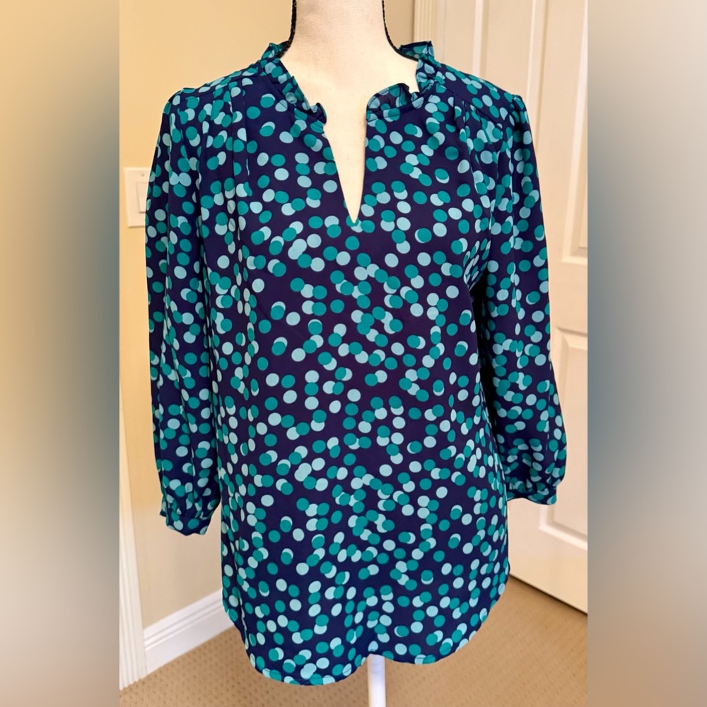 NWOT. 41 Hawthorn Navy Tunic with Teal and Aqua Dot Pattern, Sz S